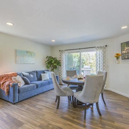 Oshkosh Luxurious Escape Apartment Anaheim Luaran gambar